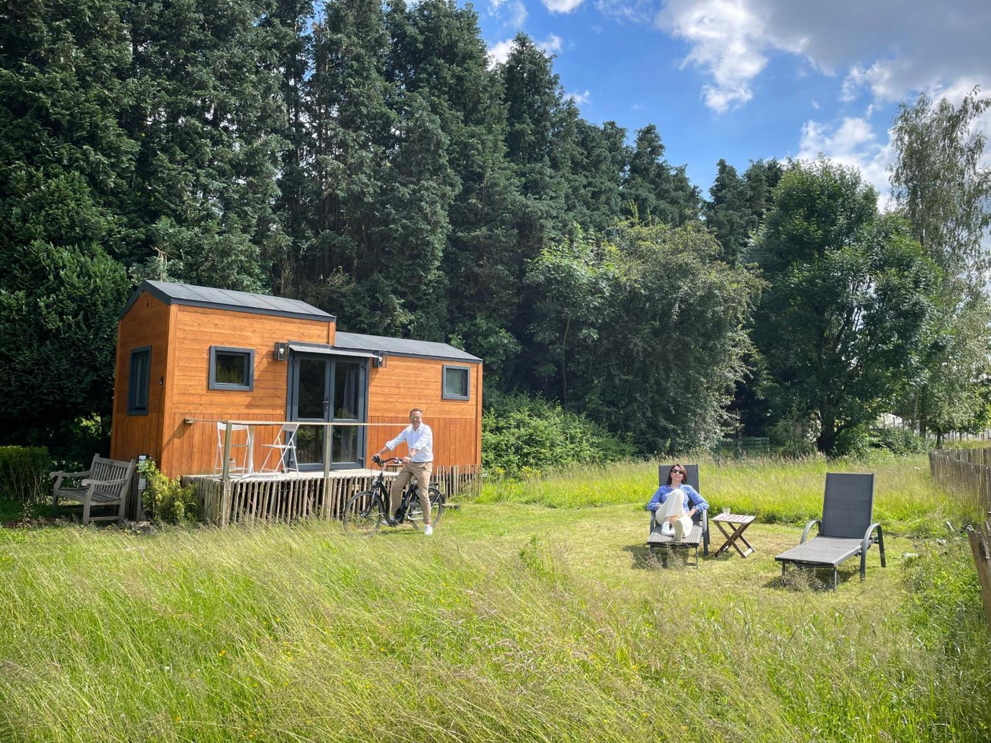 Joly Tiny House Hotell Overijse Exteriör bild